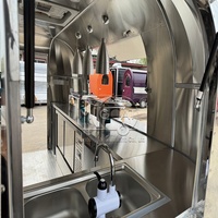 Remorque alimentaire mobile vintage en acier inoxydable de qualité supérieure, entièrement équipée, pour la vente de hot-dogs, de bonbons et de chips en extérieur