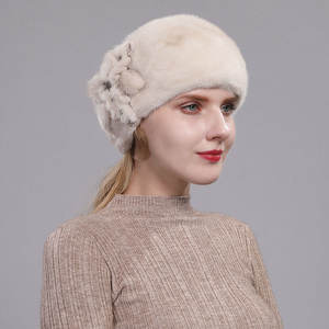 Özel tasarlanmış yuvarlak kış vizon kürk şapka kadınlar için sevimli örme açık günlük kullanım şapka baskılı işlemeli desenler ile - Product Image 5