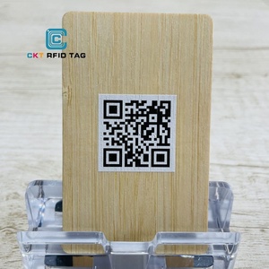بطاقة أعمال رقمية NFC خشبية ذكية مخصصة ، اضغط على بطاقة vCard مع رمز QR وروابط وسائل التواصل الاجتماعي - Product Image 2