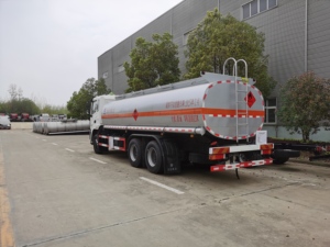 Dongfeng 6x4 Oil Tanker Truck 25000L para la venta Vehículo de transporte de combustible pesado con alta capacidad - Product Image 5