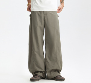 Pantalones de nailon 100% de pierna ancha Vintage ligeros, pantalones de trabajo con cinturón de cintura con logotipo personalizado, pantalones de chándal rectos de secado rápido para hombre - Product Image 4