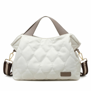 Bolso Tote para Mujer, Ligero, Moderno, Tipo Puffer, Bandolera, Bolso de Hombro, Acolchado - Product Image 4