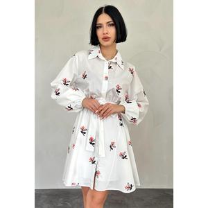 Vestido de Gasa Naranja Bordado con Cuello Vuelto, Silueta en A, Cintura Natural, Estampado Floral Transpirable - Product Image 2