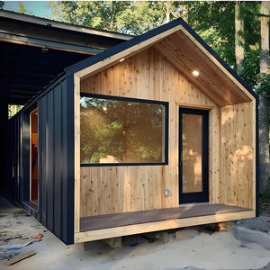 Sauna Personalizada con Techo Puntiagudo Pequeño, Construcción <span class=keywords><strong>de</strong></span> Madera Maciza, Diseño Ecológico, Chimenea - Product Image 1