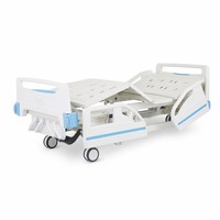 Lit d'hôpital en aluminium à triple manivelle, réglable en hauteur, avec freins centraux et 4 roulettes, 4 trous pour perfusion, vente en gros usine