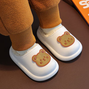 Nuevos niños de invierno de felpa cálido Oso de dibujos animados al aire libre antideslizante Fondo suave Zapatillas de algodón para el hogar - Product Image 4