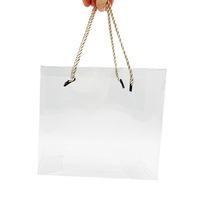 Boîtes transparentes avec poignées Boîte cadeau en PVC avec poignée Boîte cadeau en plastique PVC imprimé en feuille d'or recyclable