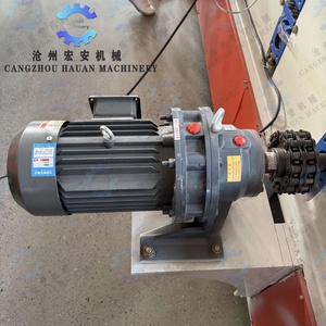 เครื่องทำรางน้ำฝนอัตโนมัติพร้อมระบบควบคุม PLC และเกียร์บ็อกซ์สำหรับขึ้นรูปรางน้ำสี่เหลี่ยม - Product Image 5