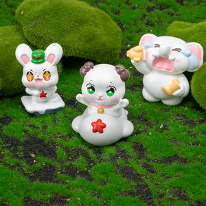 Yu Mo Craft Rabbit Stories Blind Box Figurines de dessin animé mignonnes Ornements en résine Décorations de bureau Cadeaux - Product Image 2