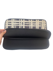 Bao Đựng Máy Tính Xách Tay 13 Inch Bằng Cao Su Tổng Hợp Chống Nước Thiết Kế Tùy Chỉnh Thăng Hoa In Toàn Bộ - Product Image 3