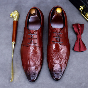 High-end quality crocodile-patterned men's business lace-up leather shoes, made of comfortable and luxurious leather <b>material</b> - Product Image 6