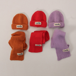 Conjunto de gorros de invierno para niños y niñas, conjunto de bufandas con letras, gorros tejidos con etiqueta, calentador de <span class=keywords><strong>cuello</strong></span>, 2 uds. - Product Image 4