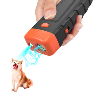 Fréquence externe Drop Board dissuader les chiens ultrasons solaire <span class=keywords><strong>chat</strong></span> oiseau <span class=keywords><strong>répulsif</strong></span> outils de tour extérieur ultrasons chien <span class=keywords><strong>répulsif</strong></span> - Product Image 1