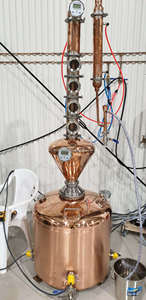 Alambicco a Colonna di Distillazione a Riflusso da 50L 100L 200L in Rame/Inox per Vodka, Brandy, Rum, Whiskey in Vendita - Product Image 3