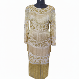 Vestido de cóctel dorado brillante bordado a mano, con flecos - Product Image 1