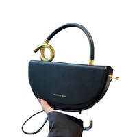 Tas Selempang Wanita HK 2026 Terbaru, Elegan, Modis, Bahan Kulit PU, Grosir, Bentuk Setengah Lingkaran, Lapisan Poliester, Rantai Vintage