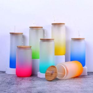 Gobelet en verre borosilicate de 16 oz en forme de canette avec logo personnalisé, pour bière, boissons glacées et café, avec couvercle et paille - Product Image 1