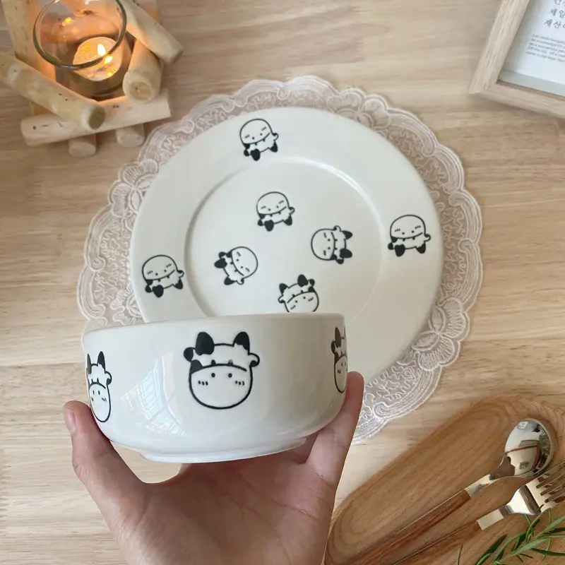Solhui Keramik Kinder geschirr niedlichen Cartoon Kuh Porzellan Geschirr Set Schüssel & Teller