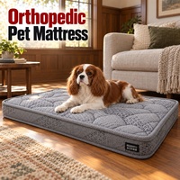 Matelas orthopédique pour chien avec noyau en fibre de coco naturelle de 8 cm de hauteur totale et housse grise amovible pour le repos en intérieur