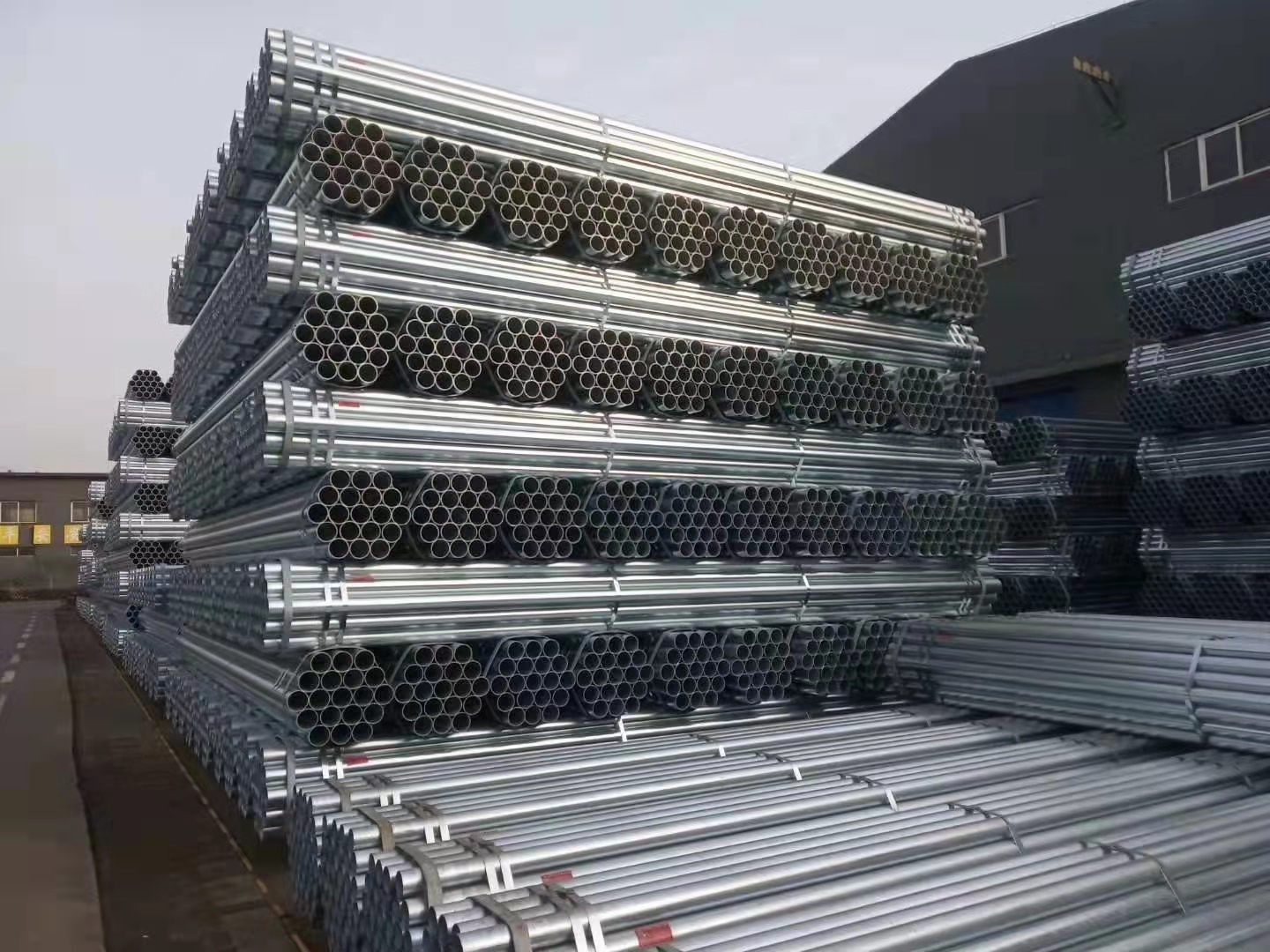 In Good Price 2b Surface Welded Cold Rolled 347H Stainless Steel Pipe