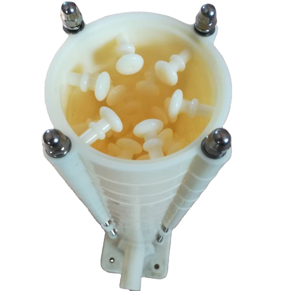 Вращающаяся смешивающая структура с большим пористым каналом может поднять цилиндрический циклонный аэратор