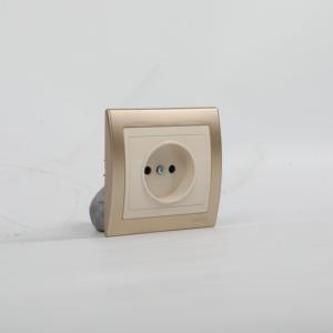 Ingelec Switches prise et interrupteur a griffe 220V Key 1 2 Gang Gang Touch Wifi Power Switch - Product Image 4