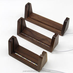 إطار صور خشبي بقاعدة خشبية على شكل حرف U و 4-12 بوصة من الأكريليك لسطح المكتب على شكل حرف U - Product Image 3