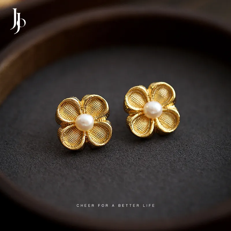 JOJO Fashion Luxus 18 Karat vergoldete vier blättrige Klee ohrringe elegante natürliche Perle Gold Ohr stecker Frauen Ohrringe