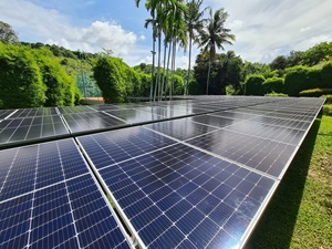 En stock Panneau solaire 710W 800W 1000W Panneau PV demi-cellule pour système solaire - Product Image 5