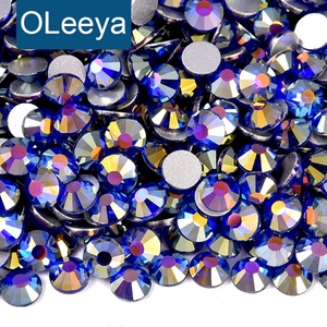 OLeeya Vente en gros de strass à dos plat de qualité supérieure Magic Blueberry SS6-SS30 pour vêtements et accessoires de mode - Product Image 1