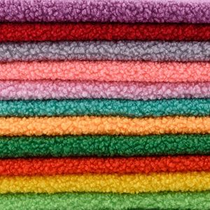Tissu en polaire Teddy doux et confortable en polyester pour vêtements de cosplay bébé garçon fille, idéal pour le bricolage et la couture au mètre - Product Image 3