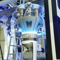Machine de soufflage de film coextrudé à 5 couches, extrudeuse de film plastique HDPE LDPE pour l'emballage alimentaire