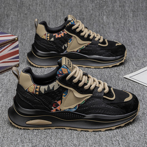 Chaussures de sport à semelle épaisse et à cheville haute, antidérapantes et résistantes à l'usure, style décontracté et tendance pour hommes - Product Image 1