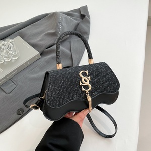 Bolso Bandolera Pequeño Cuadrado de PU de Color Sólido con Letras, Estilo Retro de Moda Nueva de Verano 2026, con Correa Única para Axila, Estilo Occidental Sencillo - Product Image 6