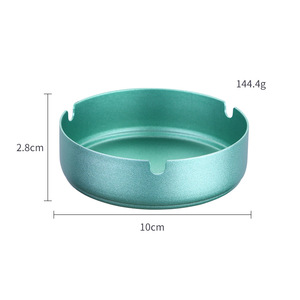 Cendrier de poche portable en métal créatif plaqué or rond en acier inoxydable - Product Image 6