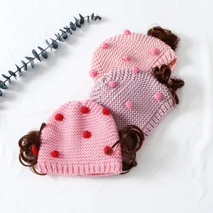 Productos de punto dulce y encantadora chica sombrero bebé sombrero con peluca
