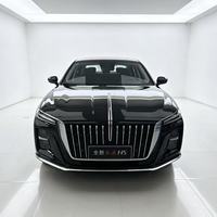 Voiture à essence neuve la plus vendue : Hongqi H5, 2.0T haute puissance, transmission automatique à deux roues motrices, 5 places, intérieur spacieux et confortable.