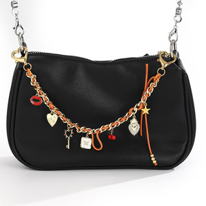 REWIN Chunky Coeur Cerise Clé Étoile Pendentif Tissé En Cuir Métal Corde Chaîne <span class=keywords><strong>Sac</strong></span> Charme Femmes <span class=keywords><strong>Sac</strong></span> <span class=keywords><strong>À</strong></span> <span class=keywords><strong>Main</strong></span> Décor Accessoires - Product Image 2