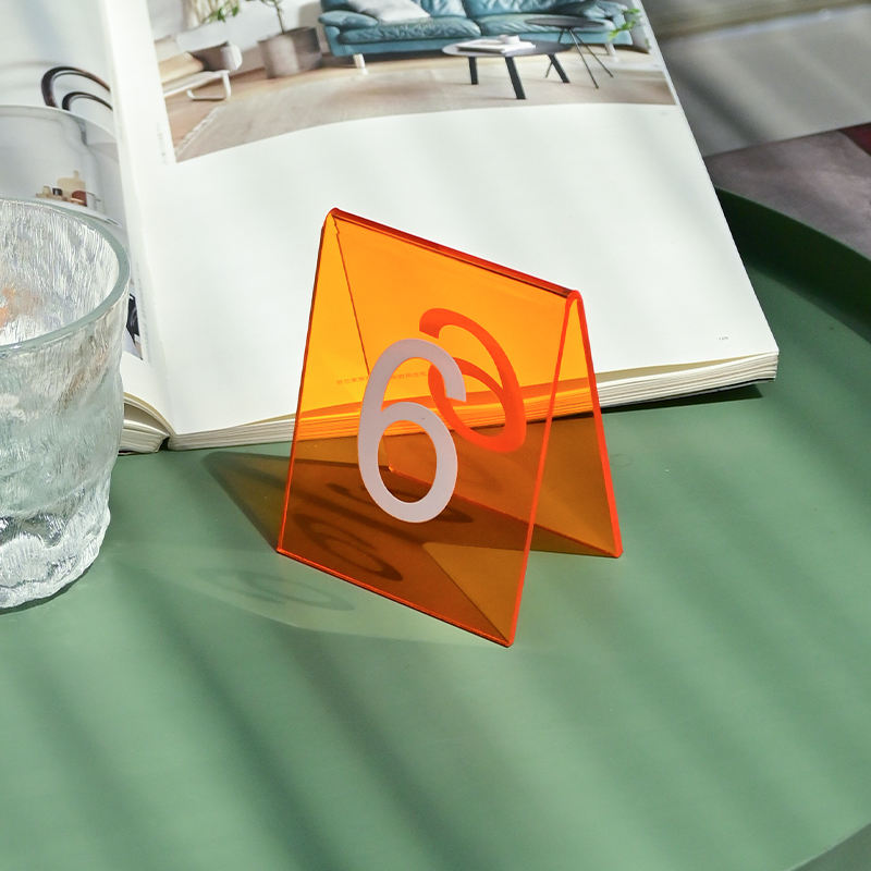 Naranja transparente