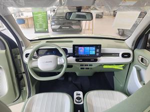 Voiture d'<span class=keywords><strong>occasion</strong></span> 2025 Geely Panda Warrior Hatchback Conduite à gauche Réseau de commerce international de qualité - Product Image 3