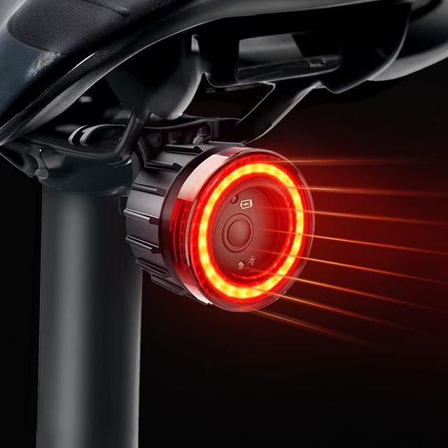 Smart Bicycle Rear Tail Light USB-C Rechargeable LED Brake & Motion Sensing 6 Modes IPX5 Waterproof Night Riding