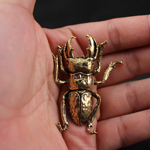 Adorno de Escritorio de Latón con Simulación de Escarabajo, Estilo Escarabajo Hércules, Retro Chino, Figura de Animal, Mascota de Té, Decoración de Insecto de Metal Sólido - Product Image 4