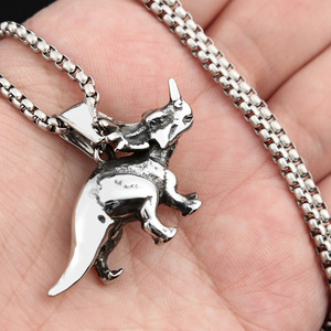 Yunnique – collier avec pendentif Triceratops en acier inoxydable, chaîne de 60cm, bijoux de forme animale à la mode pour hommes - Product Image 4