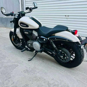 Benda Jinjila <span class=keywords><strong>300</strong></span> TCS. Motor bicilíndrico en V, refrigeración por agua, inyección electrónica de combustible, transmisión por correa, ABS+TCS, tablero LCD a todo color. Buen estado, Excelente - Product Image 4