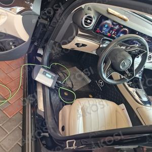 Multiplexeur WiFi DOIP MB Star C4 Plus avec logiciel SSD en option, outil de diagnostic SD Connect C4 OBD2 pour voitures et camions Mercedes-Benz + CF53 - Product Image 5