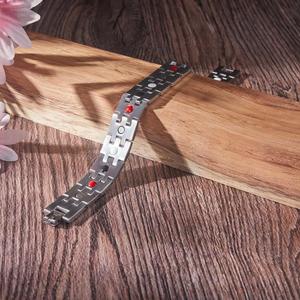 Meilleur <span class=keywords><strong>bracelet</strong></span> en acier inoxydable pour homme avec perle magnétique à énergie scalaire quantique à la mode pour la fête <span class=keywords><strong>des</strong></span> pères Idée <span class=keywords><strong>cadeau</strong></span> à la mode - Product Image 4