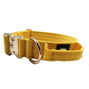 <span class=keywords><strong>Collar</strong></span> de perro ajustable táctico de nailon personalizado con acolchado de neopreno mango cómodo duradero para entrenar perros - Product Image 3