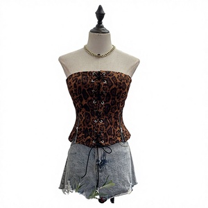 Peeqi 6230 Nouveaux hauts corset sexy et élégants pour femmes en polyester écologique, imprimé léopard, à lacets, avec fermeture éclair et fente, sans bretelles - Product Image 2