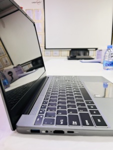 Stocklot 15.6 inch core Intel i5 12th Gen máy tính xách tay máy tính <span class=keywords><strong>Ram</strong></span> 8GB ROM <span class=keywords><strong>1GB</strong></span> SSD ordinateur xách tay Win 11 Giao hàng nhanh - Product Image 5