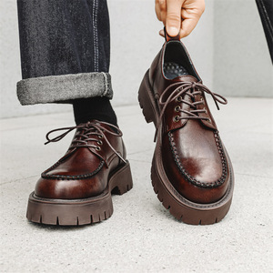 Chaussures Derby Homme Personnalisées OEM en Cuir de Cheval Italien, Faites à la Main, Finition Vintage Lavée, Semelle Épaisse, Chaussures de Mariage Printemps à Enfiler Solides - Product Image 1